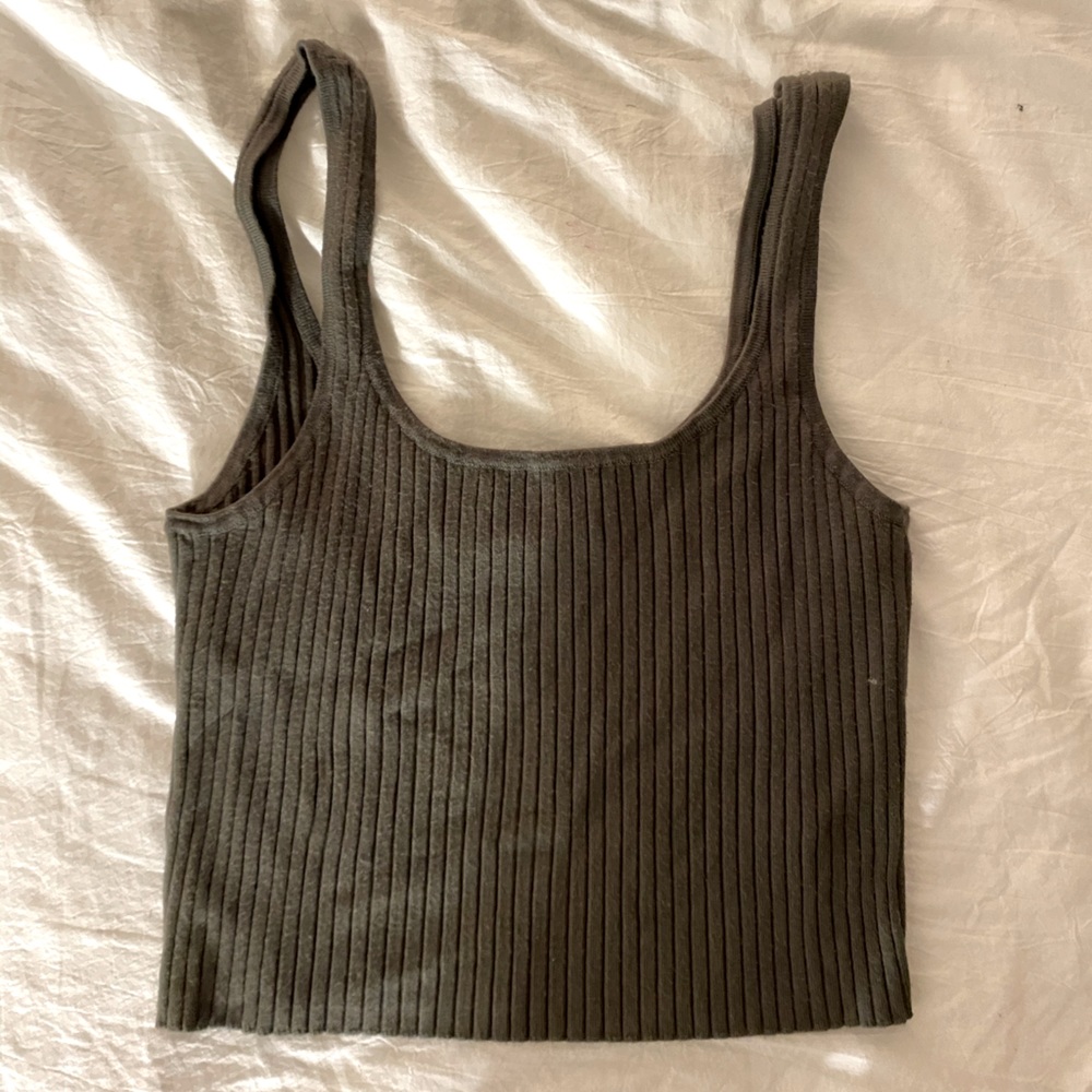 crop tank top